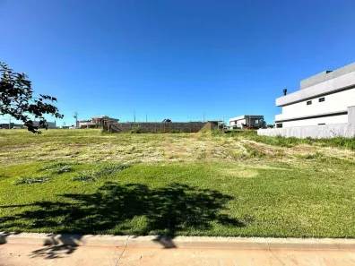 Lote/Terreno à venda, 301m² no Santa Cruz, Cascavel