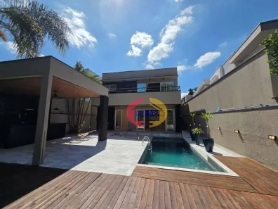 Casa de Condomínio com 3 Quartos à venda, 280m² no Parque Residencial Itapeti, Mogi das Cruzes