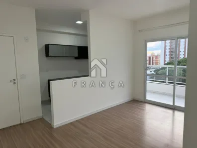 Apartamento com 2 Quartos para alugar, 68m² no Centro, Jacareí