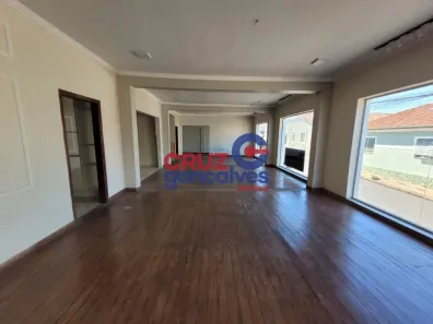 Ponto Comercial para alugar, 235m² no Zona Central, Rio Claro