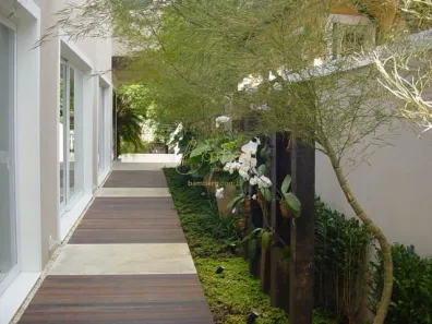 Casa com 5 Quartos à venda, 594m² no Pacaembu, São Paulo
