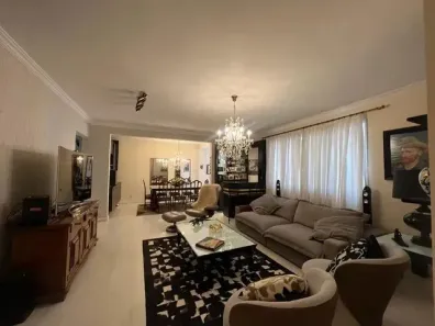 Apartamento com 2 Quartos à venda, 137m² no Centro, Florianópolis