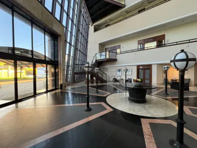 Prédio Comercial para alugar, 150m² no Jardim São Dimas, São José dos Campos