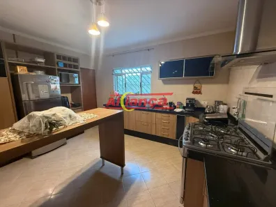 Sobrado com 3 Quartos à venda, 180m² no Vila Augusta, Guarulhos