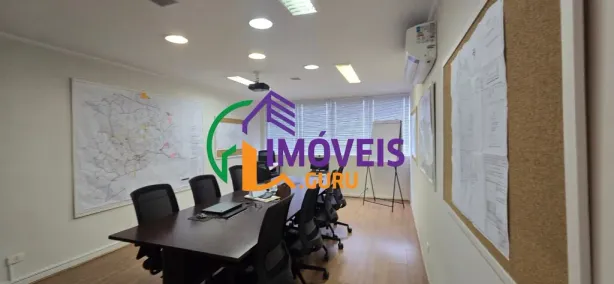 Sala Comercial à venda, 180m² no Jardim Paulistano, São Paulo