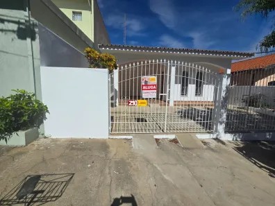 Casa com 2 Quartos para alugar, 100m² no Vila Todos os Santos, Indaiatuba