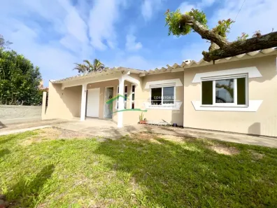Casa com 4 Quartos à venda, 300m² no , Tramandaí