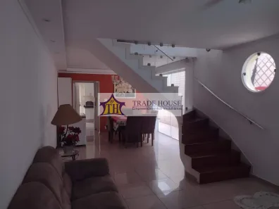 Sobrado com 3 Quartos à venda, 220m² no Vila Firmiano Pinto, São Paulo