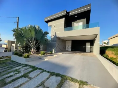 Casa de Condomínio com 3 Quartos à venda, 250m² no Condomínio Residencial Fogaça, Jacareí