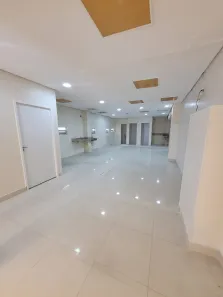 Ponto Comercial para alugar, 112m² no Madureira, Rio de Janeiro