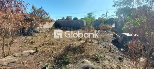 Lote/Terreno à venda, 540m² no São Judas Tadeu, Montes Claros