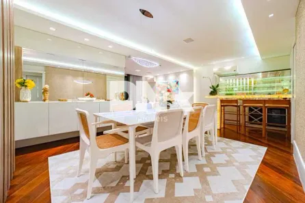 Apartamento com 3 Quartos à venda, 240m² no Icaraí, Niterói