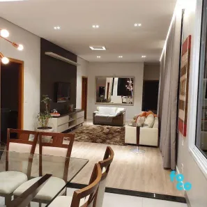 Sobrado com 4 Quartos à venda, 340m² no Vigilato Pereira, Uberlândia