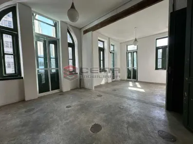 Prédio Comercial com 13 Quartos à venda, 431m² no Laranjeiras, Rio de Janeiro