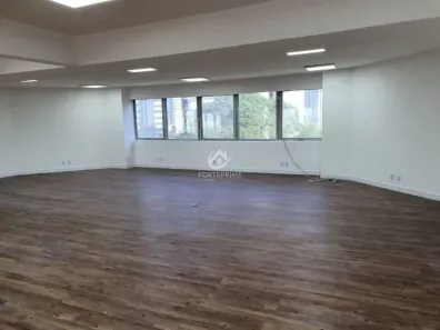 Sala Comercial à venda, 204m² no Cidade Monções, São Paulo