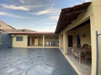 Casa com 4 Quartos à venda, 160m² no Morada do Ouro, Cuiabá