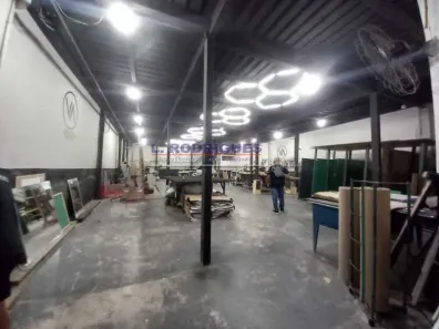 Ponto Comercial à venda, 660m² no Vila Isabel, Rio de Janeiro