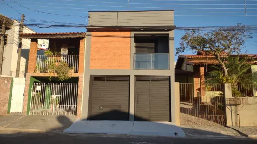 Casa com 3 Quartos à venda, 144m² no Jardim Alvinópolis, Atibaia
