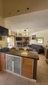 Casa com 5 Quartos à venda, 560m² no Vila Petrópolis, Atibaia