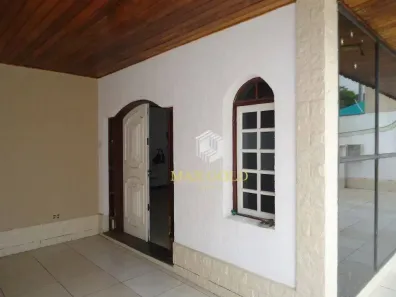 Casa com 3 Quartos à venda, 240m² no Jardim Independência, Taubaté