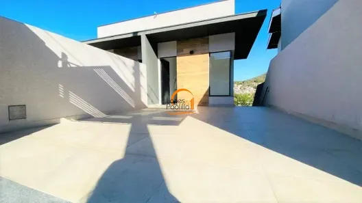 Casa com 3 Quartos para alugar, 106m² no Recreio Maristela, Atibaia