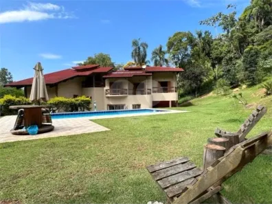 Casa de Condomínio com 4 Quartos à venda, 550m² no Jardim Itatiaia, Embu das Artes