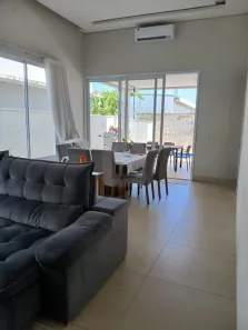 Casa de Condomínio com 3 Quartos à venda, 198m² no Jardim Botânico, Uberlândia