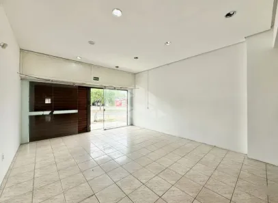 Ponto Comercial para alugar, 153m² no Cavalhada, Porto Alegre