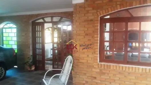 Casa com 4 Quartos à venda, 316m² no Vila Bandeirantes, São José dos Campos