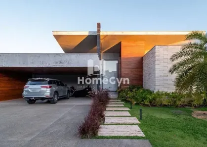Casa de Condomínio com 5 Quartos à venda, 480m² no Jardins Munique, Goiânia
