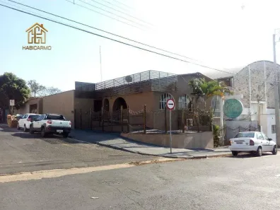 Imóvel Comercial com 6 Quartos à venda, 250m² no Jardim Santa Catarina, São José do Rio Preto