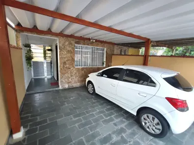 Casa com 3 Quartos à venda, 102m² no Vila Voturua, São Vicente