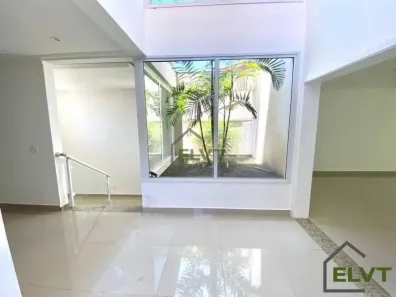 Sobrado com 6 Quartos à venda, 362m² no City Bussocaba, Osasco