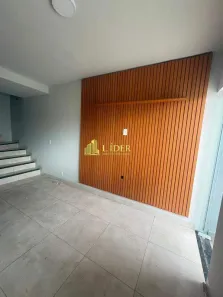 Casa com 2 Quartos para alugar, 73m² no Novo Mundo, Uberlândia