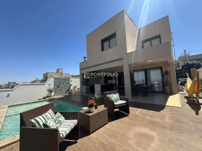 Casa com 4 Quartos à venda, 360m² no Jardins Nápoles, Senador Canedo