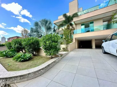 Casa de Condomínio com 5 Quartos à venda, 256m² no Badu, Niterói