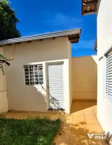 Casa com 3 Quartos à venda, 214m² no Cidade Jardim, Uberaba