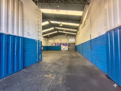 Galpão/Depósito/Armazém à venda, 570m² no Jardim Riacho das Pedras, Contagem