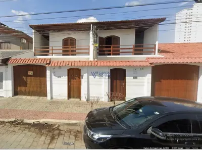 Casa com 3 Quartos à venda, 179m² no Bosque dos Eucaliptos, São José dos Campos
