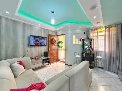 Casa com 3 Quartos à venda, 82m² no Fonte Grande, Contagem