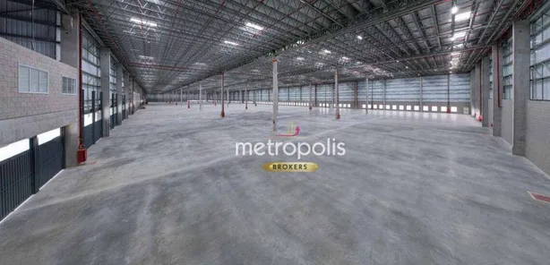 Galpão/Depósito/Armazém para alugar, 4569m² no Rainha, Araquari