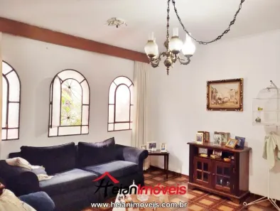 Casa com 3 Quartos à venda, 200m² no Vila Campestre, São Paulo