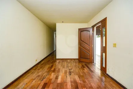 Sobrado com 3 Quartos à venda, 129m² no Sumaré, São Paulo