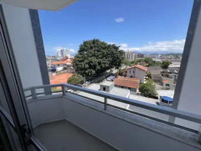 Apartamento com 3 Quartos à venda, 65m² no Barreiros, São José