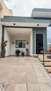 Casa com 2 Quartos à venda, 76m² no Santa Cruz, Cascavel