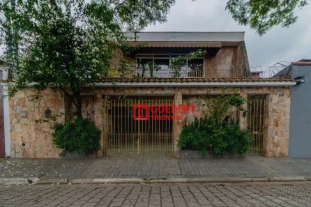 Imóvel Comercial com 4 Quartos à venda, 211m² no Jardim Bom Clima, Guarulhos