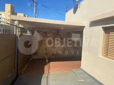 Casa com 3 Quartos à venda, 150m² no Fundinho, Uberlândia