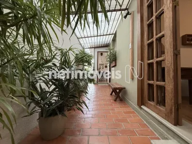 Casa com 7 Quartos à venda, 308m² no Carlos Prates, Belo Horizonte