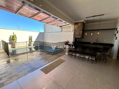 Casa de Condomínio com 3 Quartos para venda ou aluguel, 247m² no Zona Industrial, Sorocaba