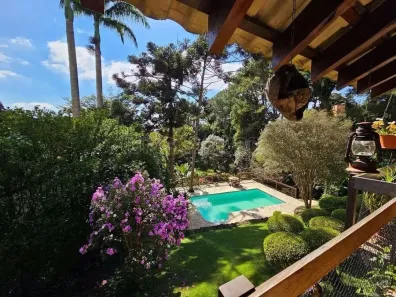 Casa com 5 Quartos à venda, 330m² no Chácara Vale do Rio Cotia, Carapicuíba